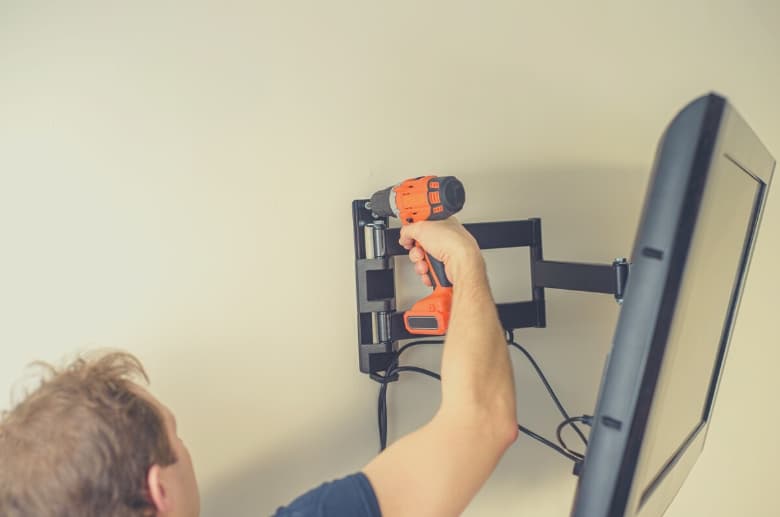 Select the best location when you mount tv in garage.