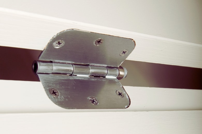 A flush mount hinge is one of the different type of hinges.